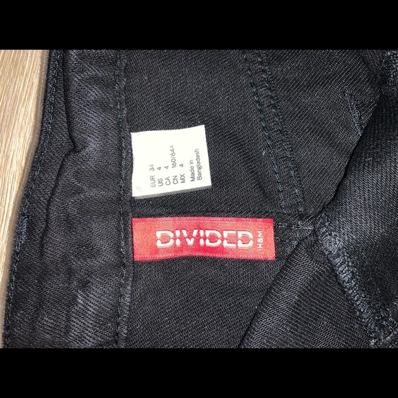 Grey/black high waisted jean shorts - Picture 3 of 4